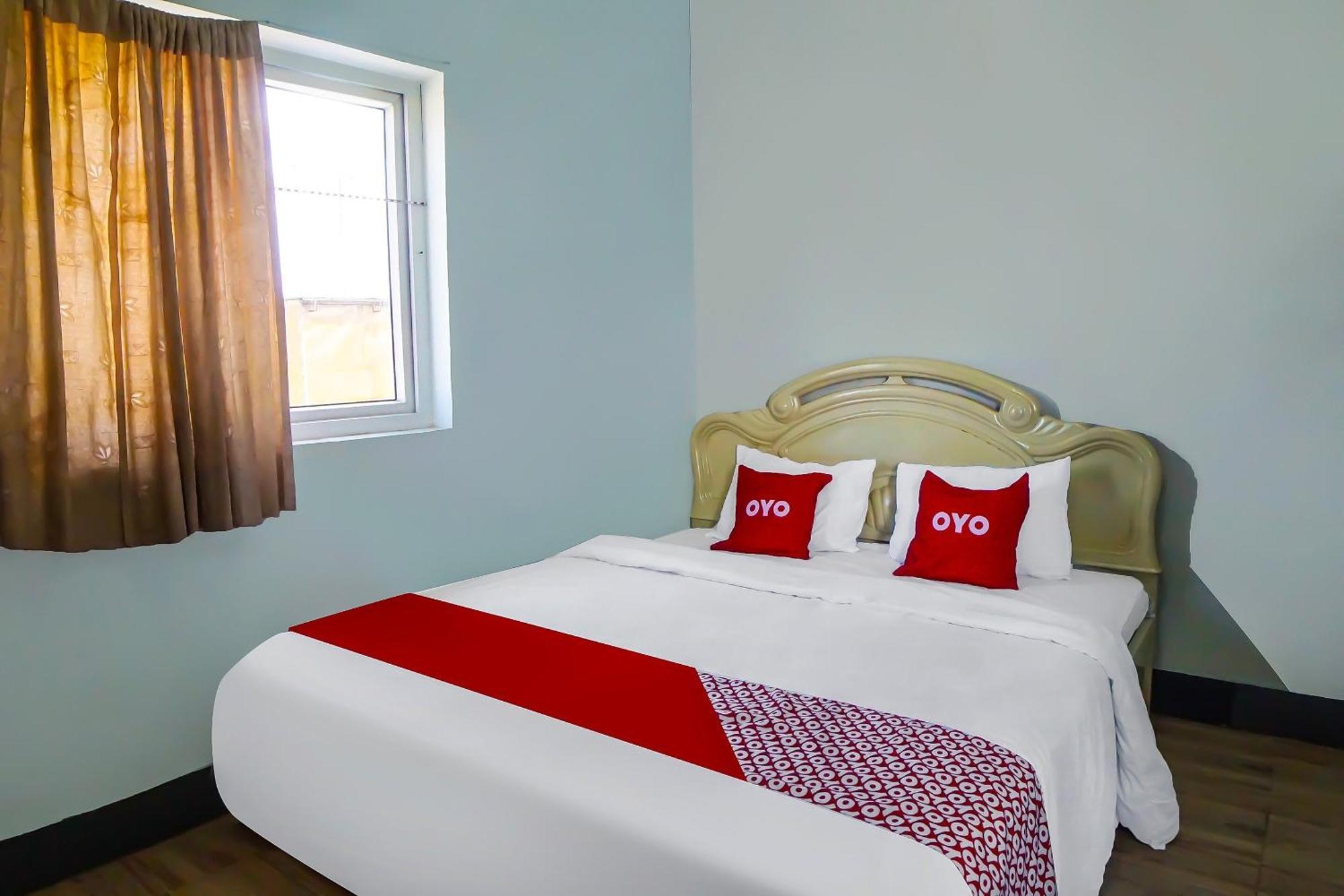 Oyo 92235 Guesthouse Rantang Medan Exterior foto